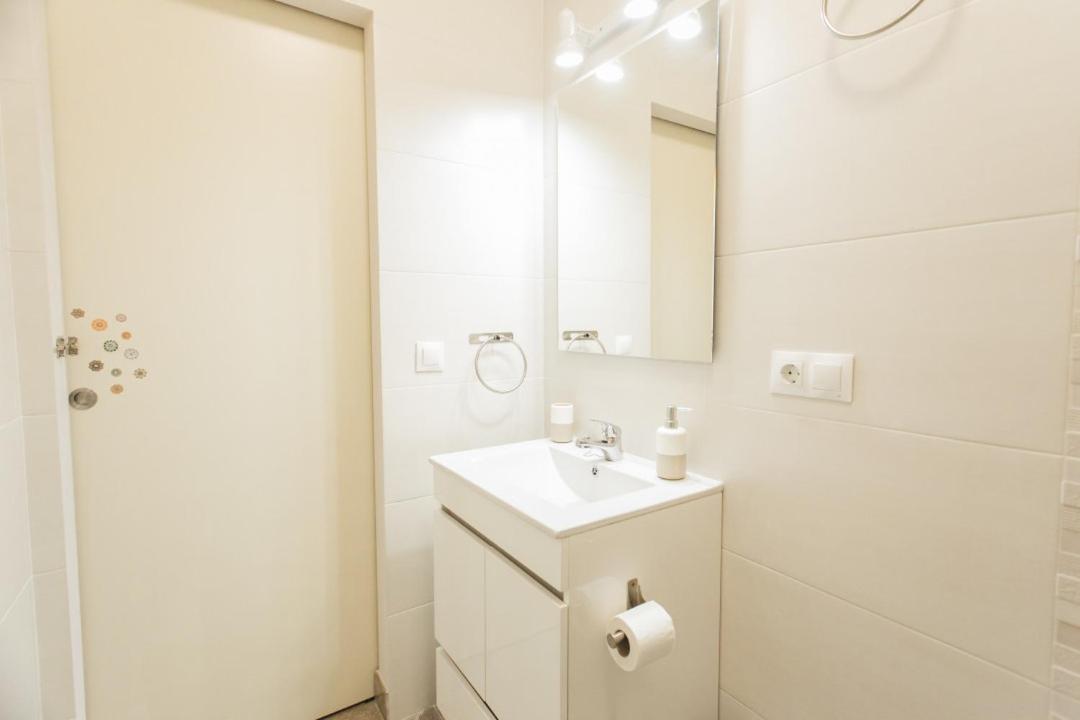 Wide And Diaphanous- 3Bd 2Bth- Alcazar إشبيلية المظهر الخارجي الصورة