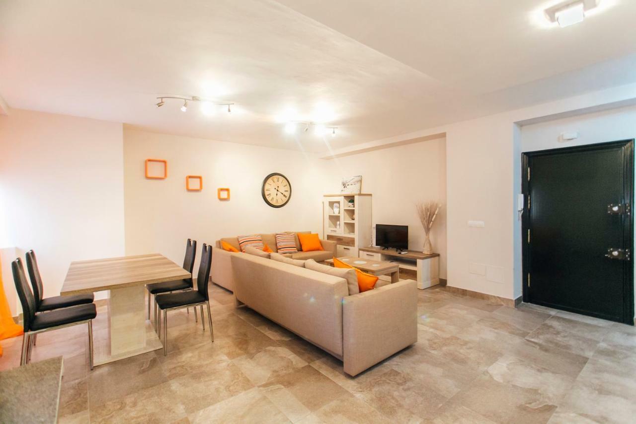 Wide And Diaphanous- 3Bd 2Bth- Alcazar إشبيلية المظهر الخارجي الصورة